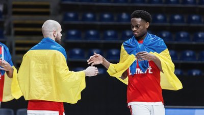 "Прометей" у матчі баскетбольного Єврокубка 2023/24 проти "Хапоеля" Тель-Авів.