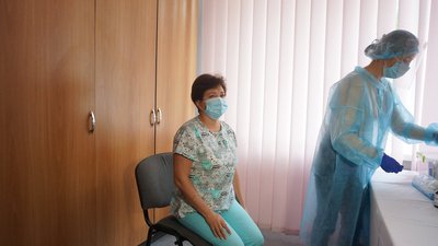 У Тернополі розпочали ревакцинацію медиків У Тернополі розпочали ревакцинацію медиків