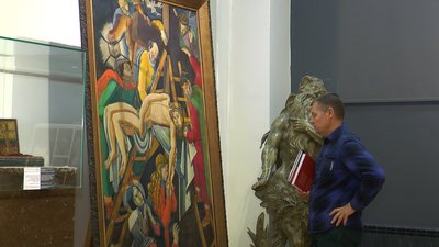 "Ти не маєш права зашкодити пам'ятці, ти можеш тільки її зберегти" — реставратор Валерій Твердохліб "Ти не маєш права зашкодити пам'ятці, ти можеш тільки її зберегти" — реставратор Валерій Твердохліб