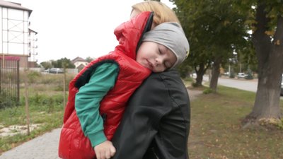Не опускати руки. Як лучанки виховують дітей з ДЦП та допомагають одна одній