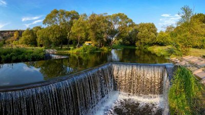 Водоспади Хмельниччини, які не поступаються карпатським