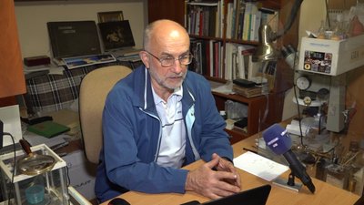 На узбережжі Одеси будують настил. У мерії запевняють, що конструкція тимчасова