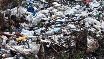 В Одесі 4-річну дівчинку знайшли на звалищі В Одесі 4-річну дівчинку знайшли на звалищі