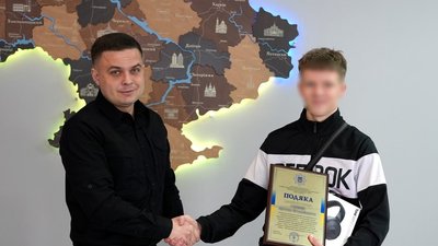 Вербували росіяни
