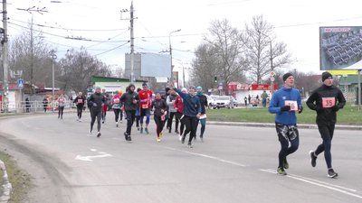 У Херсоні відбувся легкоатлетичний пробіг "Десант-44" У Херсоні відбувся легкоатлетичний пробіг "Десант-44"