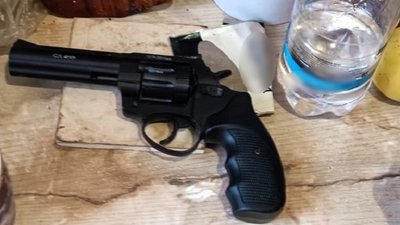 Трьох жителів Полтавщини підозрюють у розбої Трьох жителів Полтавщини підозрюють у розбої