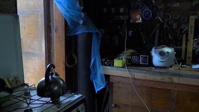 Залишилися без будинку: подружжя пенсіонерів з Количівки три місяці живуть у лазні Залишилися без будинку: подружжя пенсіонерів з Количівки три місяці живуть у лазні