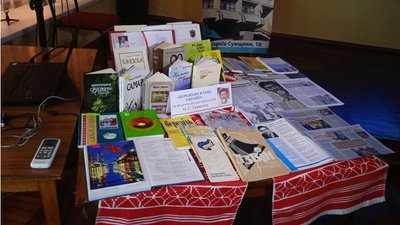 У Сумах відбулася зустріч з поетом та журналістом Миколою Гриценком У Сумах відбулася зустріч з поетом та журналістом Миколою Гриценком