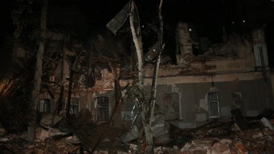 РФ ракетою зруйнувала триповерхову будівлю у Харкові 28 серпня — ДСНС