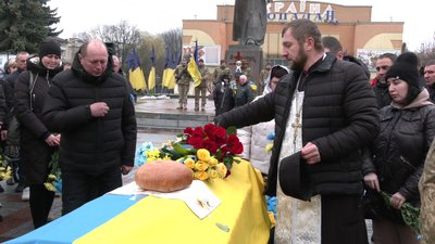У Рівному попрощалися з військовим Русланом Оводюком