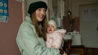 "Це просто моя робота": історія лікарки з Чернігівщини, яку Президент нагородив відзнакою "За оборону України" "Це просто моя робота": історія лікарки з Чернігівщини, яку Президент нагородив відзнакою "За оборону України"