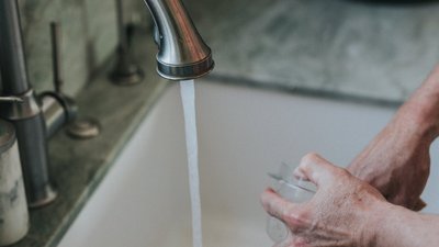 У Києві фахівці "Київводоканалу" ліквідували аварії на водогонах у двох районах міста