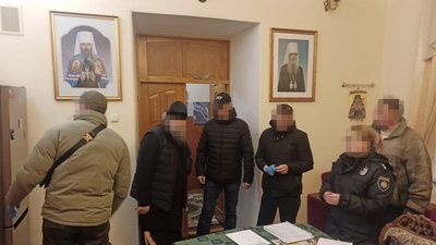 В духовній семінарії УПЦ (МП) на Тернопільщині Служба безпеки знайшла антиукраїнські матеріали В духовній семінарії УПЦ (МП) на Тернопільщині Служба безпеки знайшла антиукраїнські матеріали