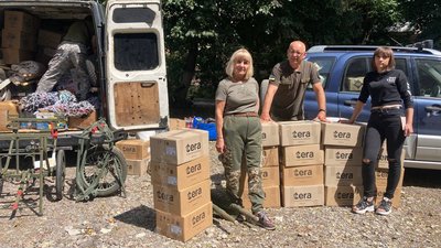 Евакуаційні візки та мікси для бійців Евакуаційні візки та мікси для бійців