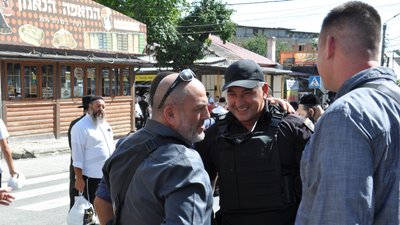 Допомагатимуть українським правоохоронцям: до Умані прибула поліція Ізраїлю Допомагатимуть українським правоохоронцям: до Умані прибула поліція Ізраїлю