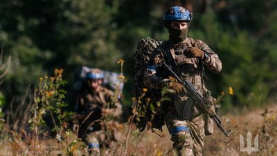 Українські військовослужбовці, армія, фронт
