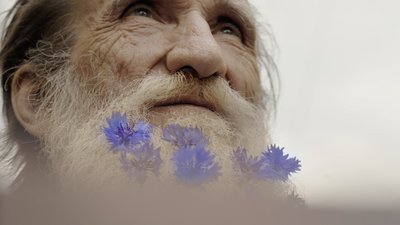 Як герої фільму "Анатомія віку" руйнують стереотипи про старіння