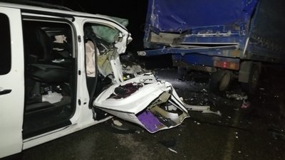 На Сумщині в автомобільній аварії травми отримали семеро людей