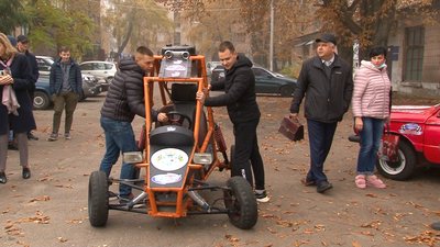 автомобілісти автомобілісти