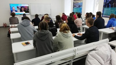 На Полтавщині розпочали написання всеукраїнського радіодиктанту На Полтавщині розпочали написання всеукраїнського радіодиктанту