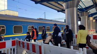 Як у Дніпрі працює послуга "Соціальне таксі" під час воєнного стану