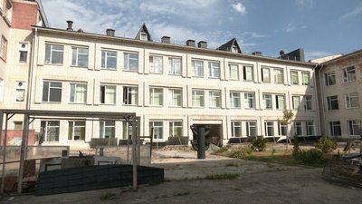 19 школа у Чернігові: що буде — ліцей чи гімназія