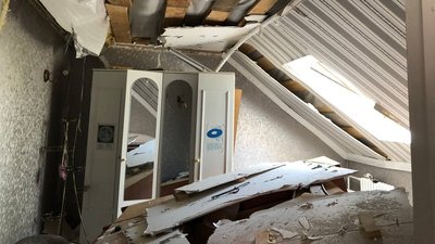 "Подумала, що ми всі померли". Внаслідок обстрілу на Одещині пошкодило будинок прийомної родини "Подумала, що ми всі померли". Внаслідок обстрілу на Одещині пошкодило будинок прийомної родини