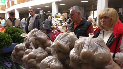 Продукти дорожчають: огляд цін на ринку в Ужгороді Продукти дорожчають: огляд цін на ринку в Ужгороді