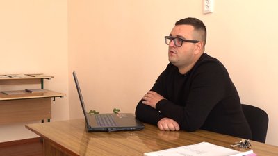 вчитель вчитель