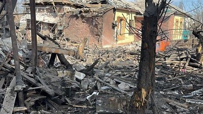 За минулу добу від обстрілів РФ на Донеччині загинули п'ятеро людей, ще дев'ятеро поранені