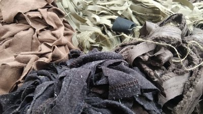 П’ять видів маскувальних костюмів розробили та виготовляють для ЗСУ волонтери з центру "Житомирські калинки"