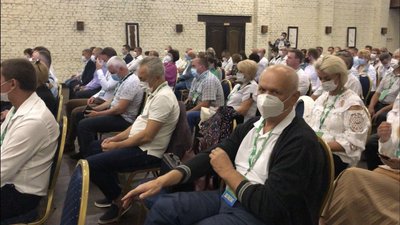 Берестовий та 5 депутатів з «Нашого краю» - кандидати від «Слуги народу» до Чернігівської міськради Берестовий та 5 депутатів з «Нашого краю» - кандидати від «Слуги народу» до Чернігівської міськради