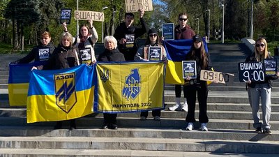 У Вінниці вшанували памʼять полеглого бійця Олександра Максимова