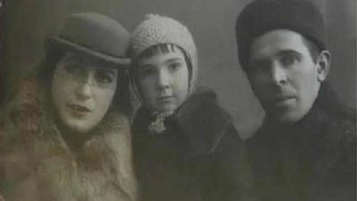 У підвалі Маріуполя померла 91-річна жінка, яка пережила Голокост у місті
