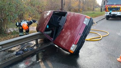 На виїзді з Рівного зіткнулися три автомобілі. Що відомо