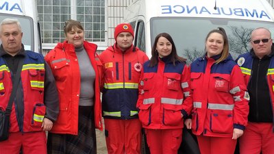 "Це – друге життя". Як працюють медики "швидкої" на прикордонній Білопільщині "Це – друге життя". Як працюють медики "швидкої" на прикордонній Білопільщині