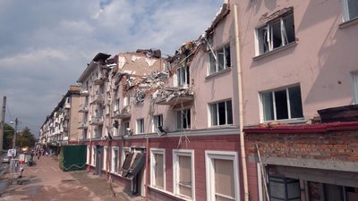 Зруйновані об'єкти, відбудова Ягідного на Чернігівщині, виплата компенсації – інтерв'ю з Костянтином Мегемом Зруйновані об'єкти, відбудова Ягідного на Чернігівщині, виплата компенсації – інтерв'ю з Костянтином Мегемом