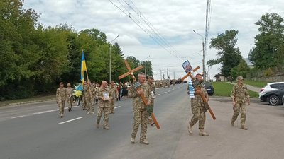 У Тернополі попрощалися з двома загиблими бійцями У Тернополі попрощалися з двома загиблими бійцями