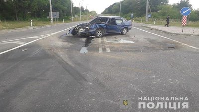 Двоє людей травмовані під час ДТП на Тернопільщині Двоє людей травмовані під час ДТП на Тернопільщині