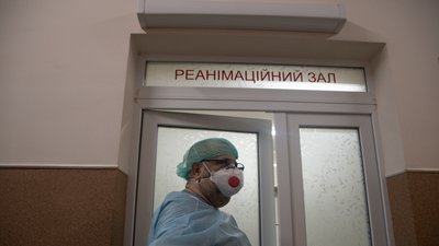 Дитина, яка у Кременчуці облилася окропом, перебуває у реанімації