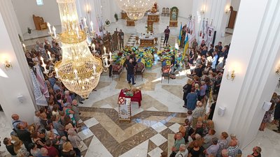 В Івано-Франківську прощаються із трьома загиблими бійцями