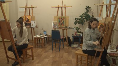 Відродити українську ікону початку десятого — кінця 20 століття в Хмельницькій школі іконопису "Нікош" вирішили у 2021 році