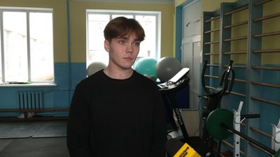 Мільйон гривень на ремонт ліцею, де навчаються: як одинадцятикласники із Михайло-Коцюбинського виграють гранти Мільйон гривень на ремонт ліцею, де навчаються: як одинадцятикласники із Михайло-Коцюбинського виграють гранти