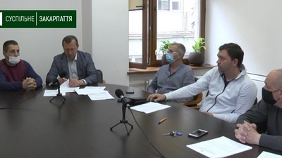 Міські автобуси в Ужгороді почнуть їздити з 1 червня Міські автобуси в Ужгороді почнуть їздити з 1 червня