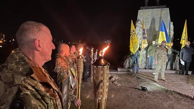 У Запоріжжі організували вшанування пам'яті героїв Широкинської операції У Запоріжжі організували вшанування пам'яті героїв Широкинської операції
