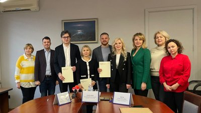 Меморандуми про співпрацю підписали представники КОВА, Міністерства юстиції, Нотаріальної палати України і очільники Бориспільської, Гірської та Золочівської ОТГ Меморандуми про співпрацю підписали представники КОВА, Міністерства юстиції, Нотаріальної палати України і очільники Бориспільської, Гірської та Золочівської ОТГ