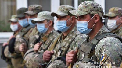 Зведений загін одеських поліцейських вирушив у зону ООС
