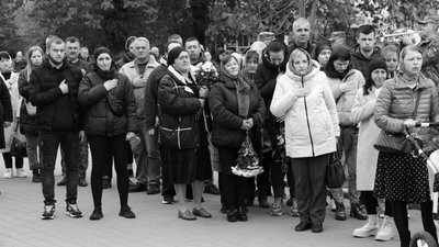Прощання з бійцем Андрієм Головачовим у Луцьку Прощання з бійцем Андрієм Головачовим у Луцьку