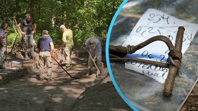 Залізна зброя, кінська збруя та давні прикраси - такі артефакти знайшли на Полтавщині
