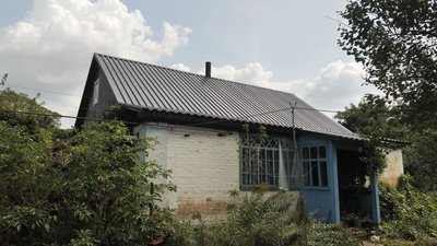 Без світла та з побитими будинками: як живе прикордонна Великописарівська громада на Сумщині Без світла та з побитими будинками: як живе прикордонна Великописарівська громада на Сумщині